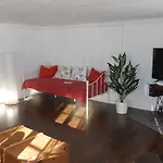 Nina בילדשטיין